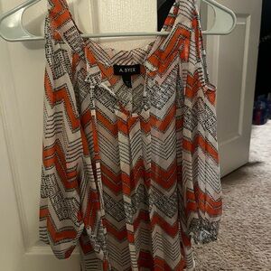 A. Byer Women's Orange Chevron Top